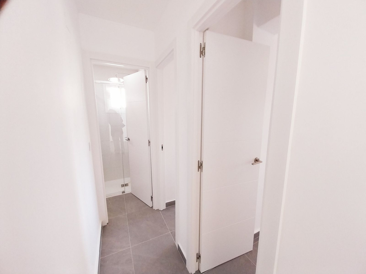 3 Bed Apartment for sale in Calahonda Costa Del Sol, Málaga, Spain