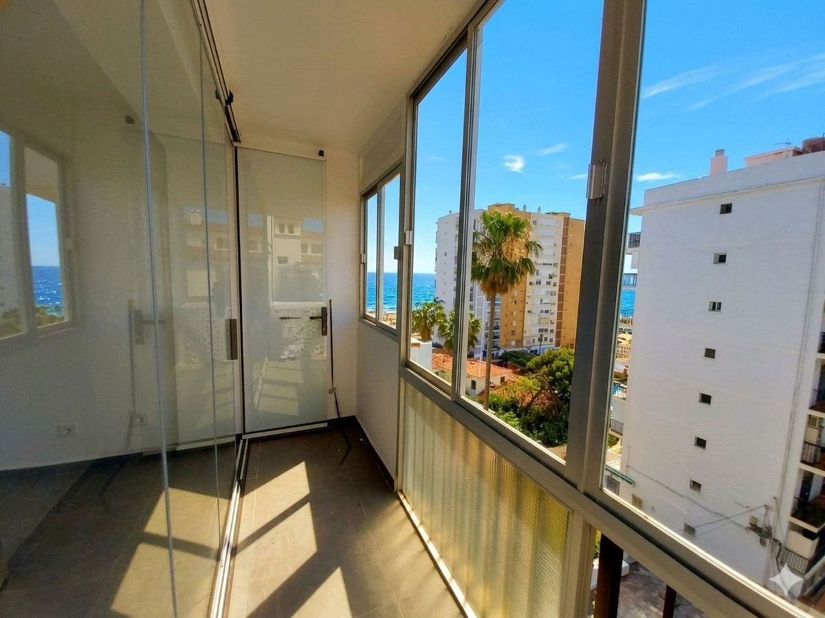 3 Bed Apartment for sale in Calahonda Costa Del Sol, Málaga, Spain