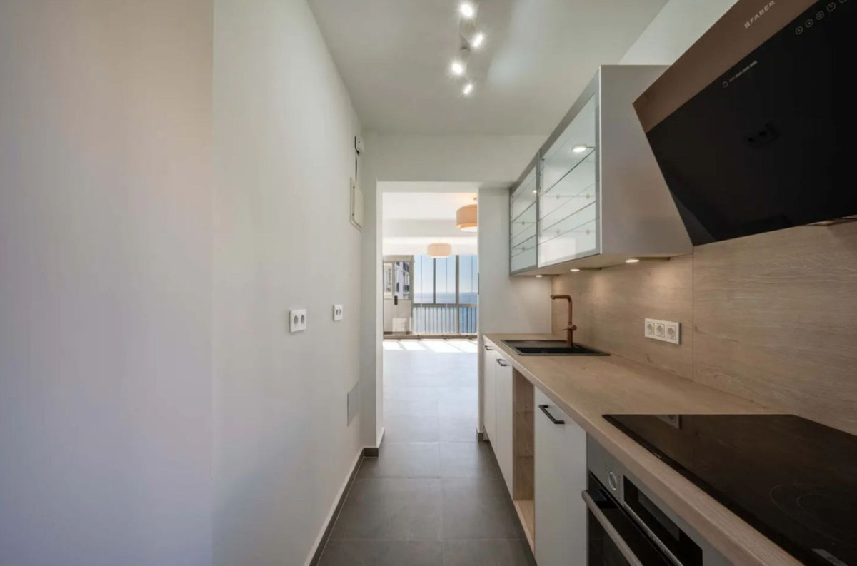 3 Bed Apartment for sale in Calahonda Costa Del Sol, Málaga, Spain
