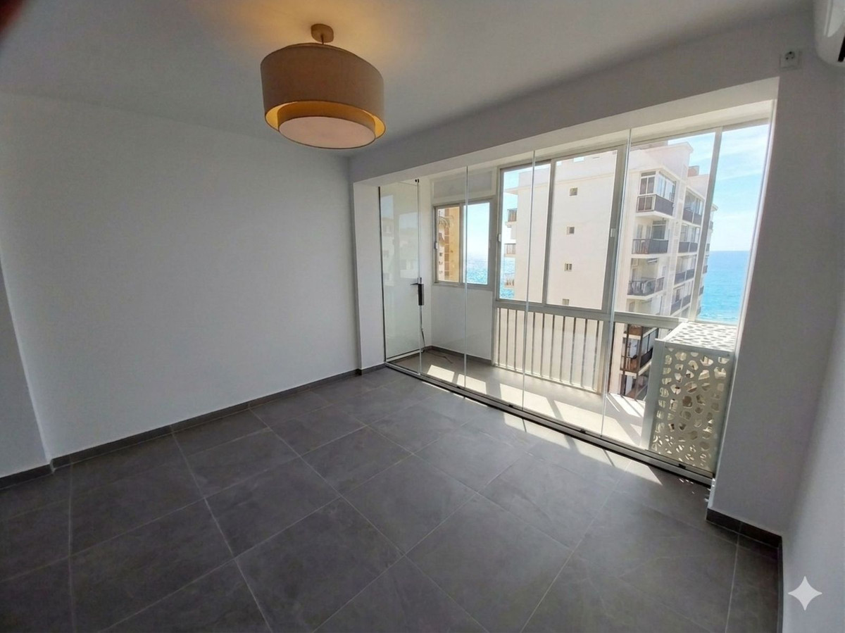 3 Bed Apartment for sale in Calahonda Costa Del Sol, Málaga, Spain