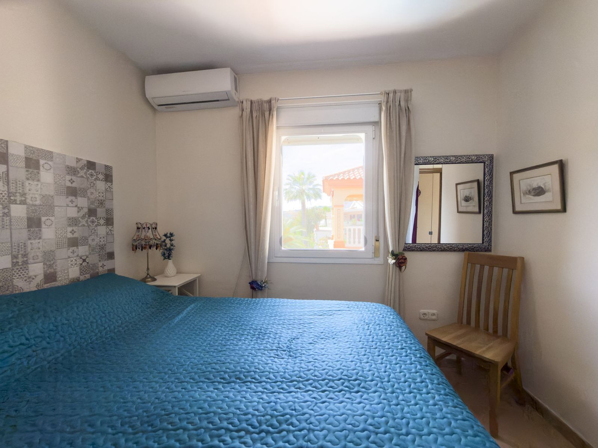5 Bed Townhouse for sale in Coín Costa Del Sol, Málaga, Spain