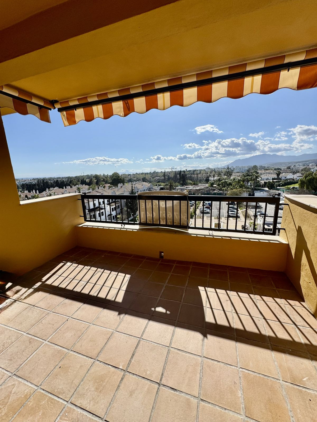 Se vende Apartamento Planta Media de 3 dormitorios en Costa Del Sol, Málaga, España