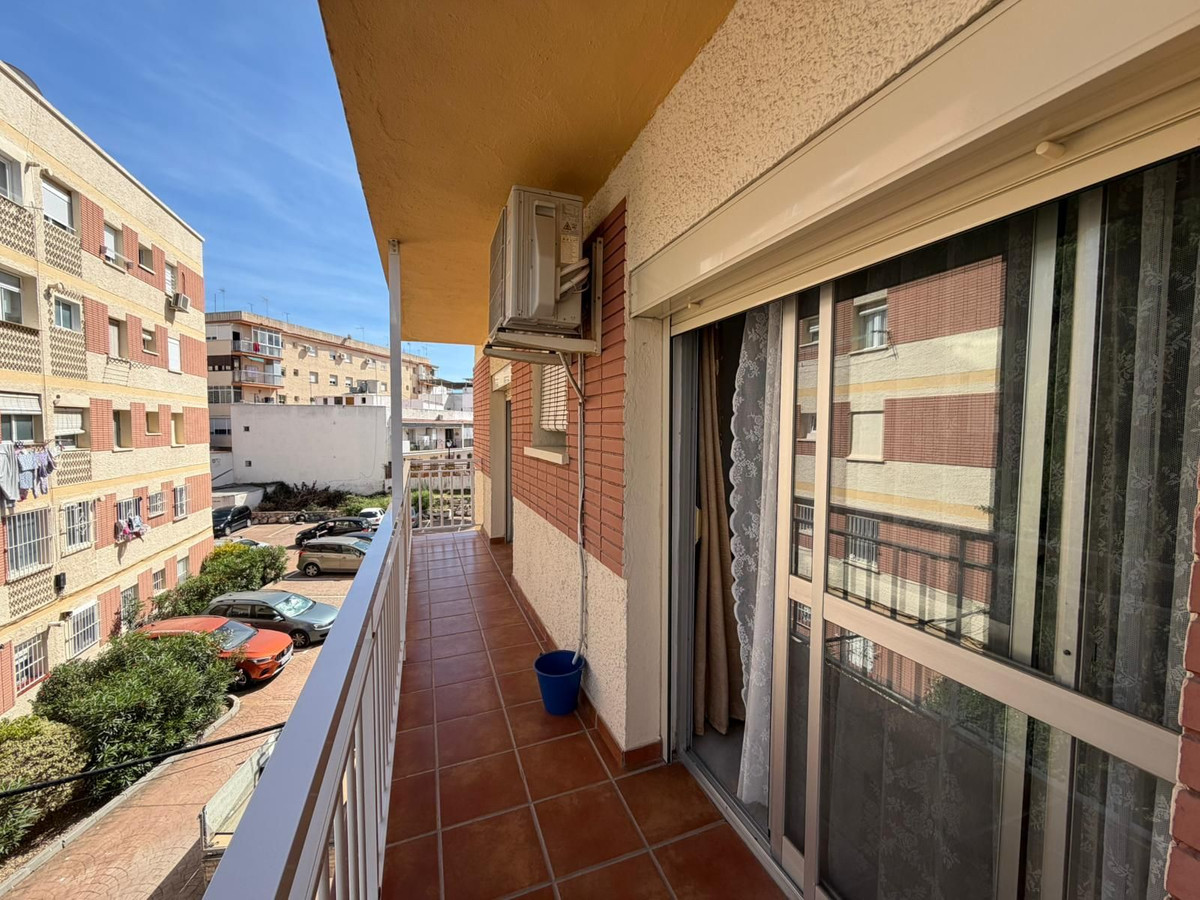 2 Bed Apartment for sale in Fuengirola Costa Del Sol, Málaga, Spain