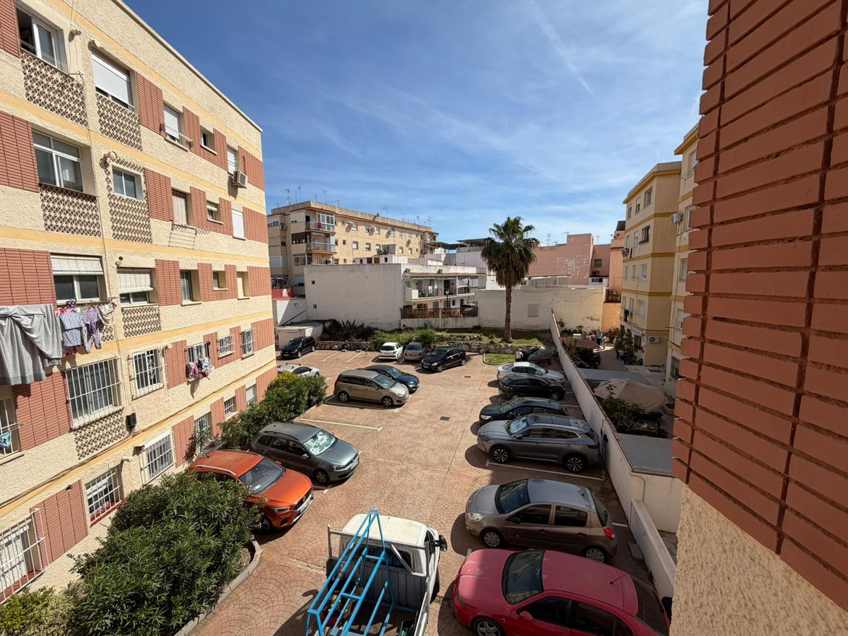 2 Bed Apartment for sale in Fuengirola Costa Del Sol, Málaga, Spain