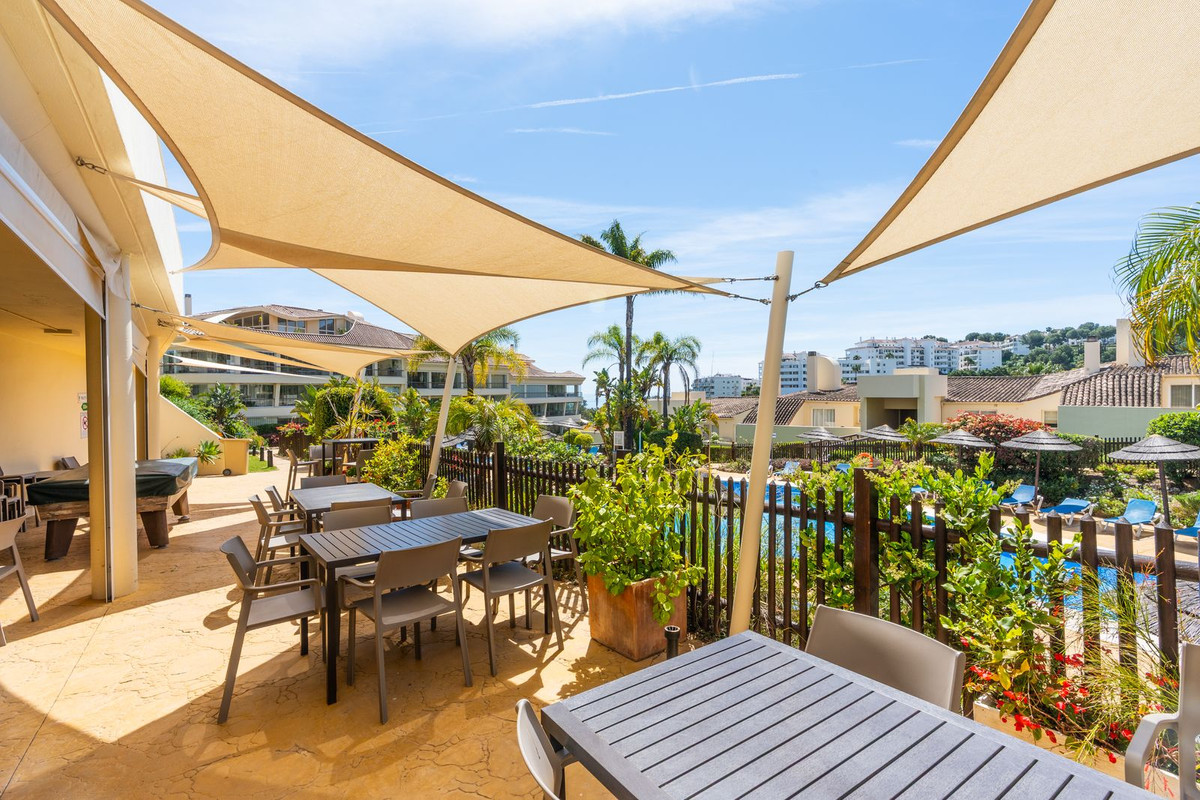 Se vende Apartamento Planta Baja de 2 dormitorios en Costa Del Sol, Málaga, España