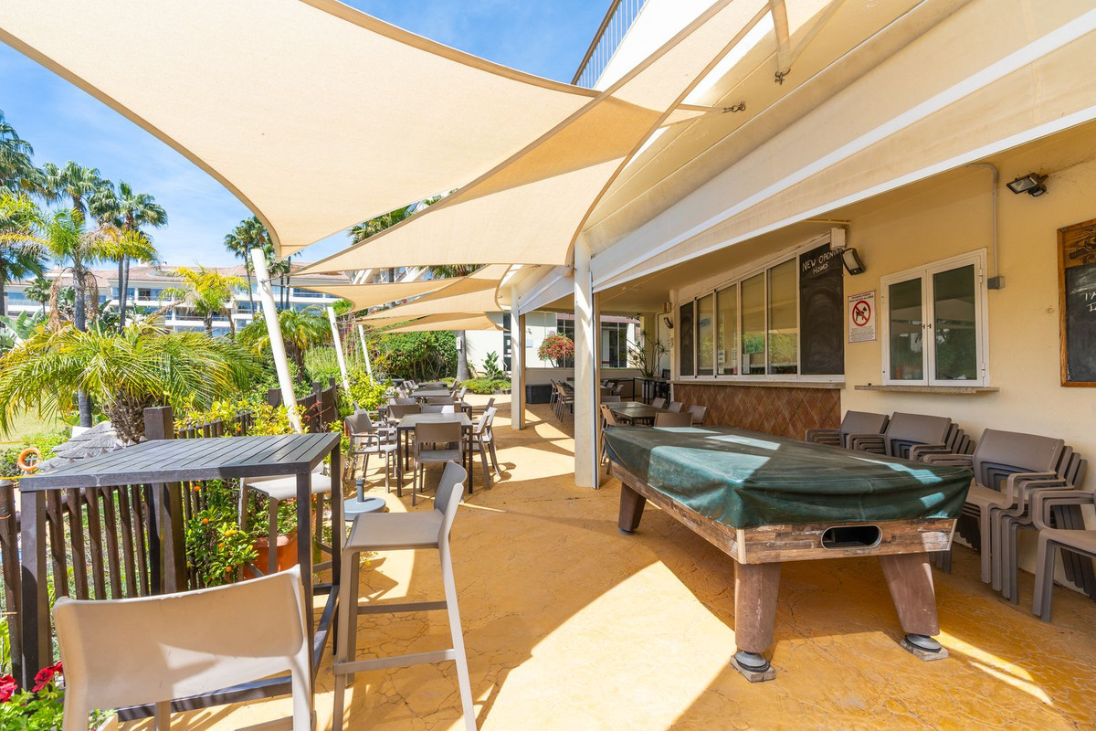 Se vende Apartamento Planta Baja de 2 dormitorios en Costa Del Sol, Málaga, España