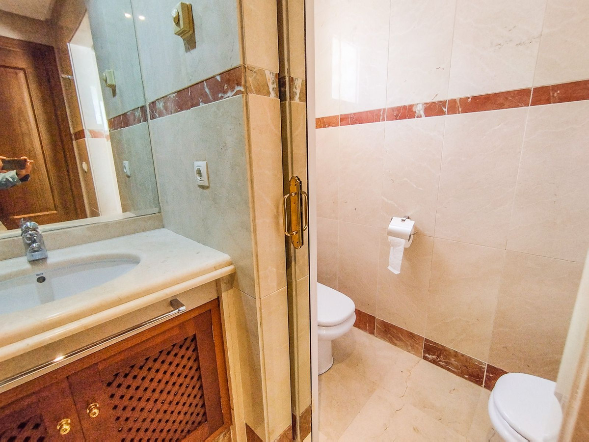 3 Bed Apartment for sale in Costalita Costa Del Sol, Málaga, Spain