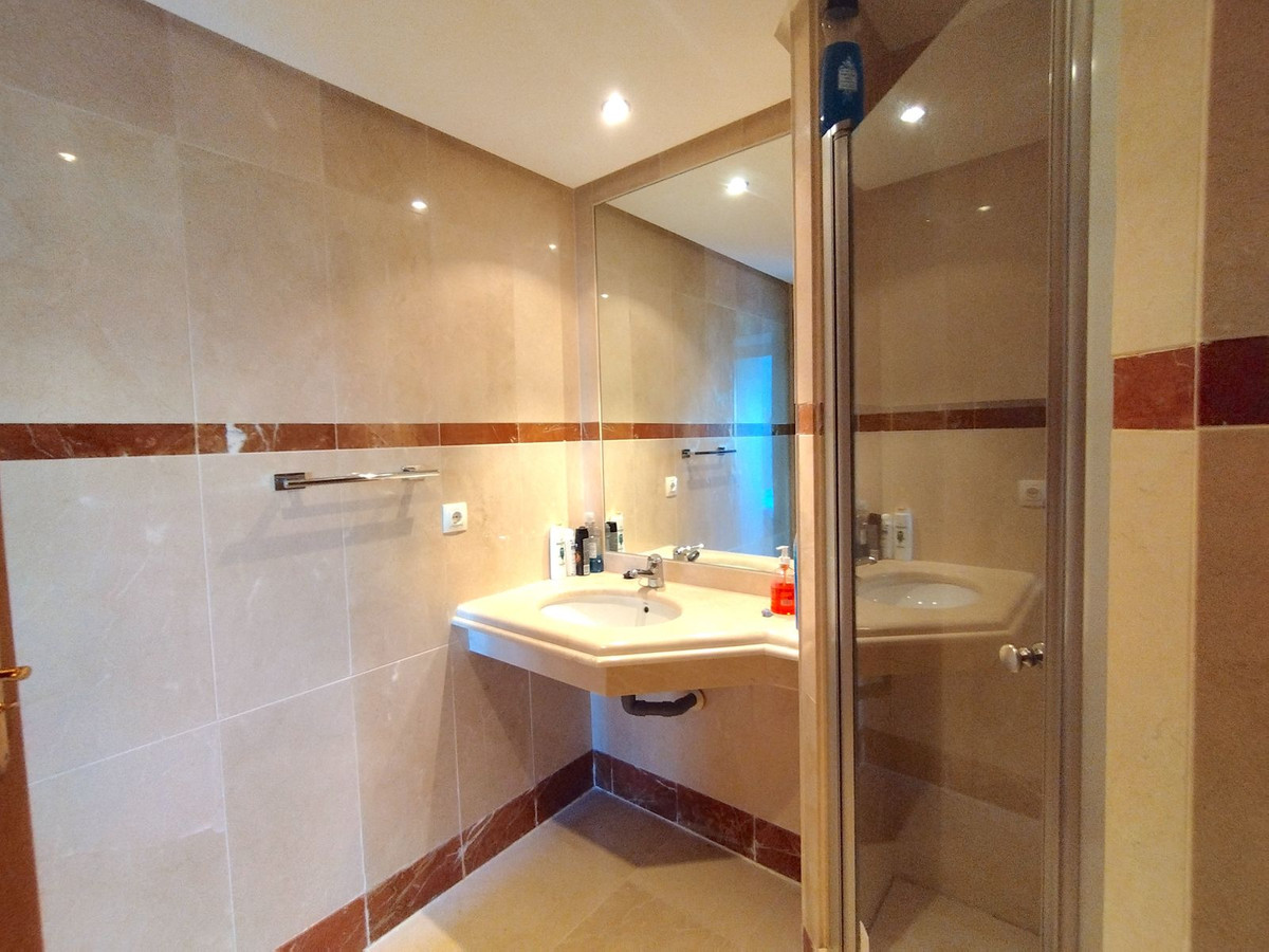 3 Bed Apartment for sale in Costalita Costa Del Sol, Málaga, Spain