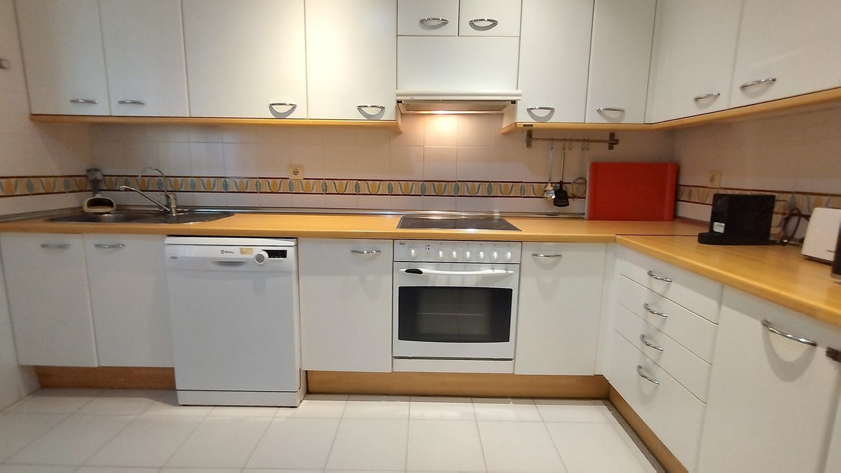 3 Bed Apartment for sale in Costalita Costa Del Sol, Málaga, Spain