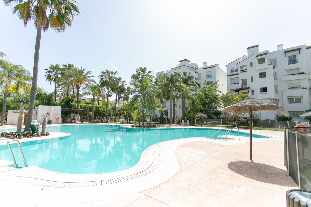3 Bed Apartment for sale in Costalita Costa Del Sol, Málaga, Spain