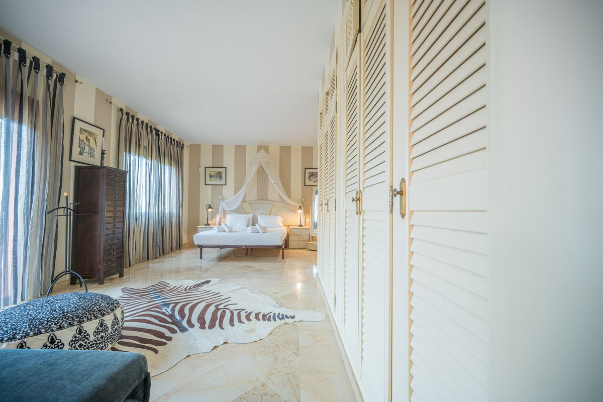 3 Bed Apartment for sale in El Rosario Costa Del Sol, Málaga, Spain