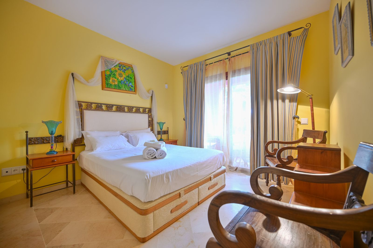 3 Bed Apartment for sale in El Rosario Costa Del Sol, Málaga, Spain