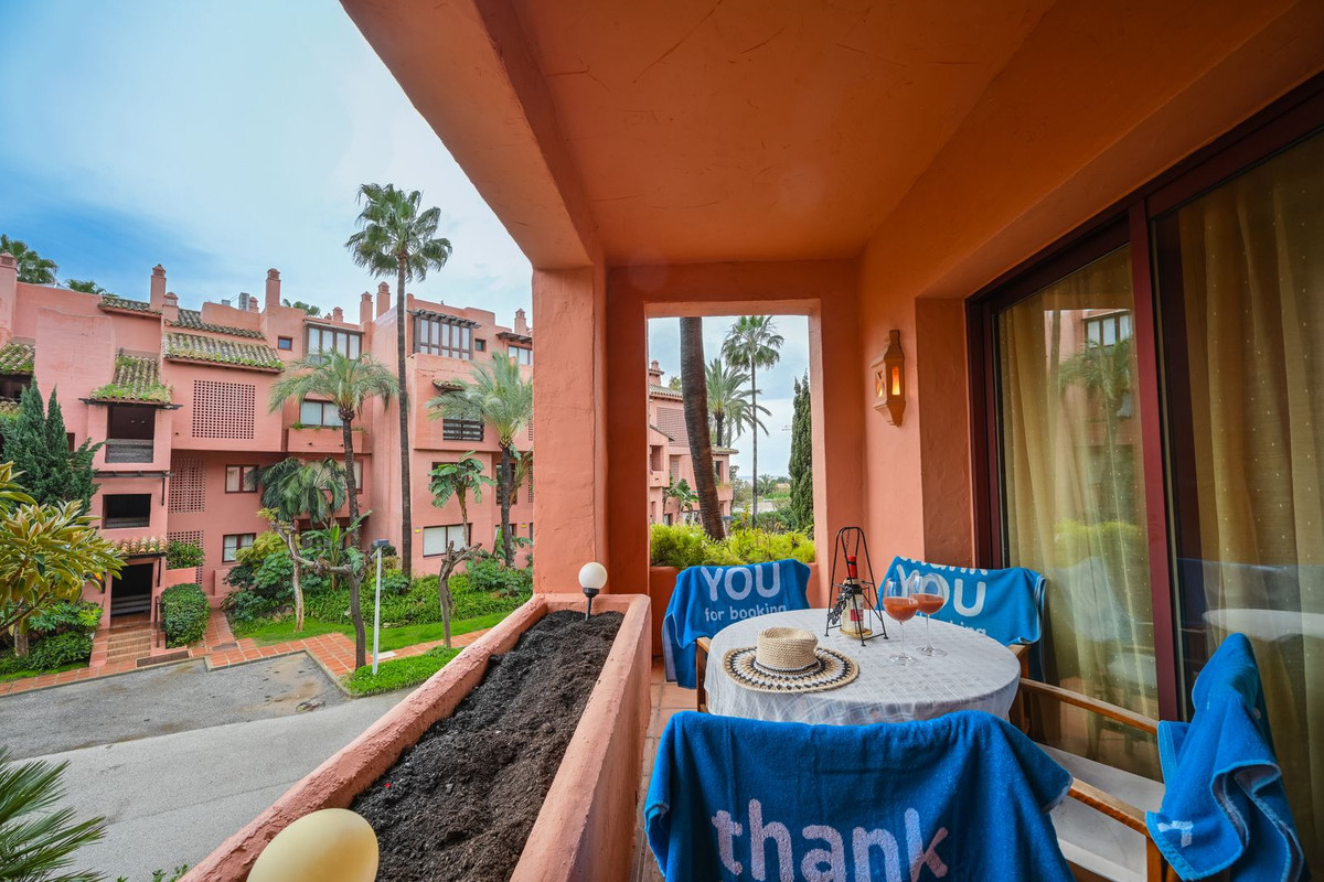 3 Bed Apartment for sale in El Rosario Costa Del Sol, Málaga, Spain