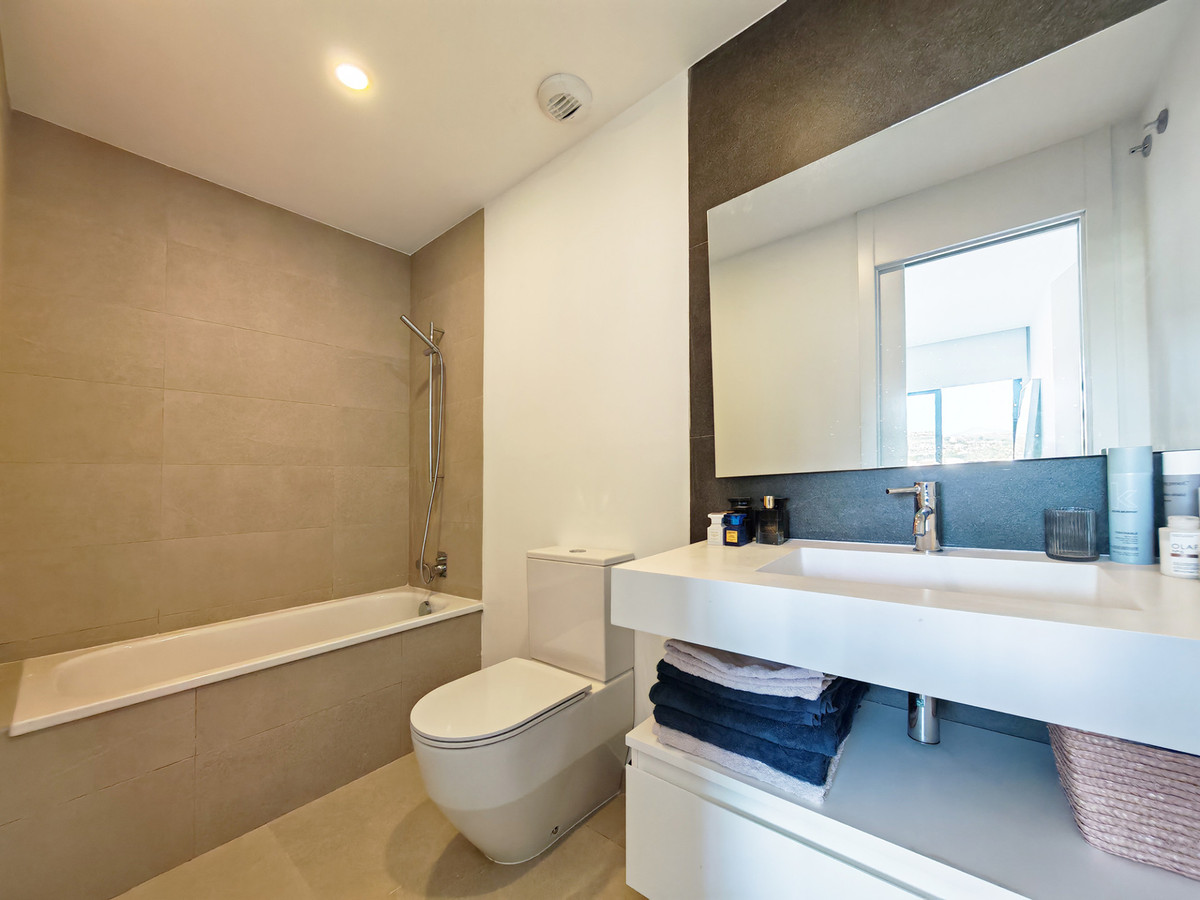 3 Bed Townhouse for sale in Estepona Costa Del Sol, Málaga, Spain