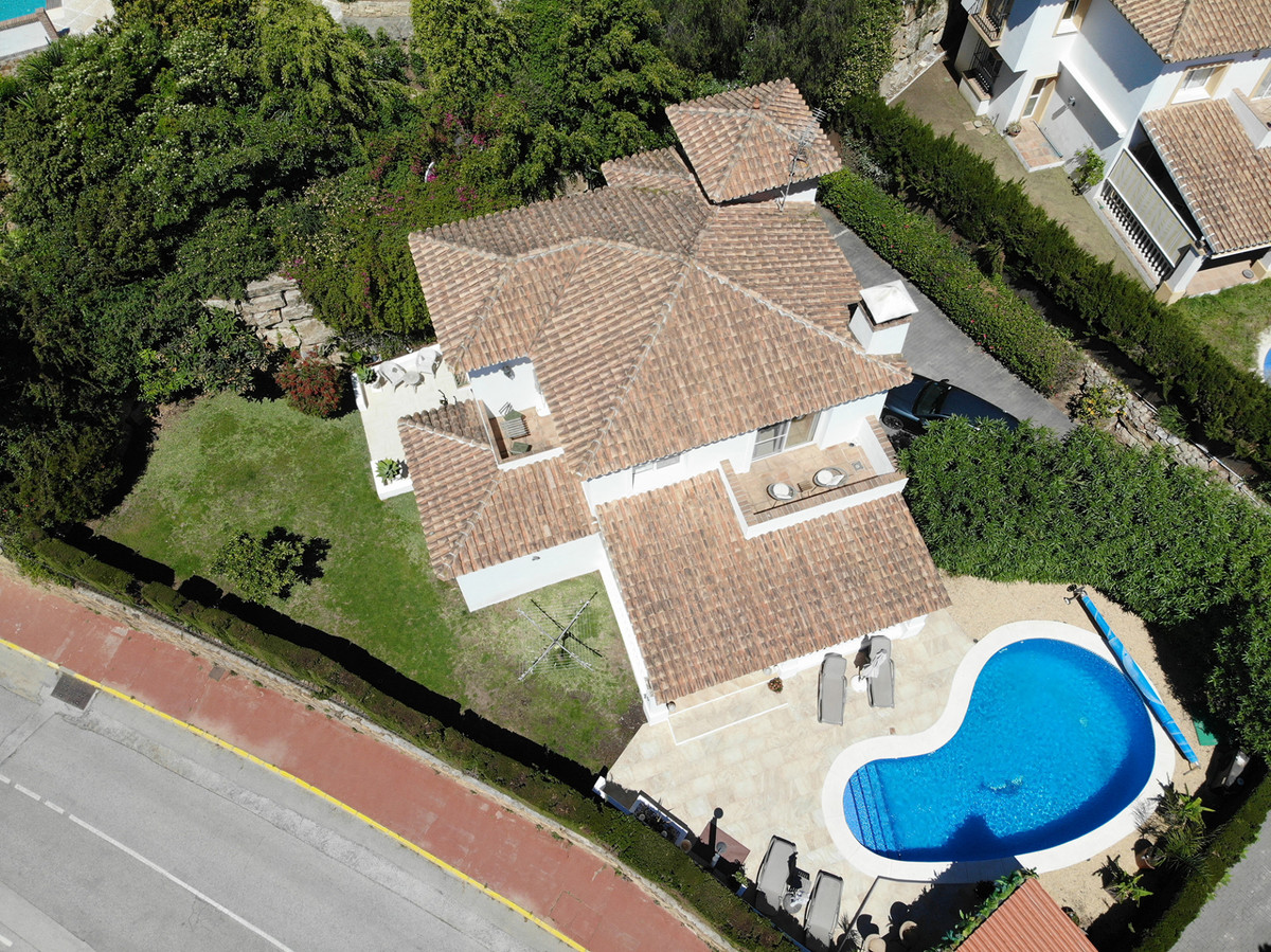 4 Bed Townhouse for sale in Calahonda Costa Del Sol, Málaga, Spain