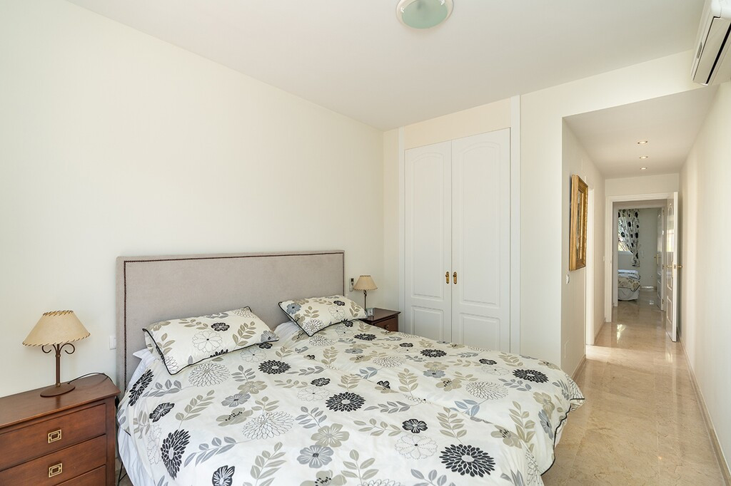 2 Bed Apartment for sale in Marbella Costa Del Sol, Málaga, Spain