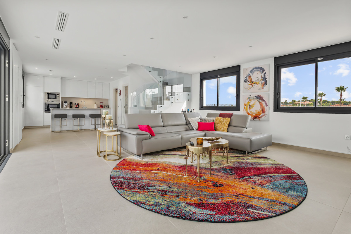4 Bed Townhouse for sale in Algorfa Costa Blanca, Alicante, Spain