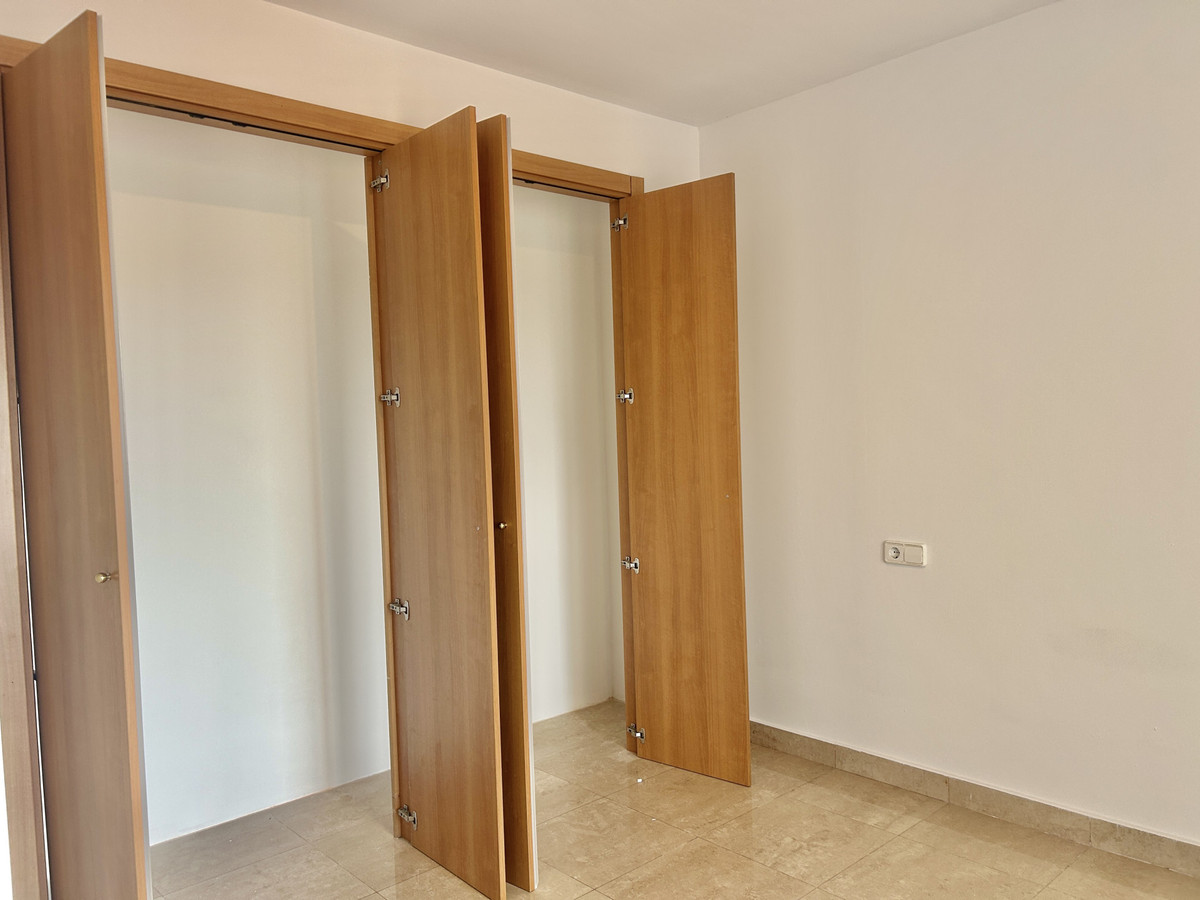 Se vende Apartamento Planta Baja de 2 dormitorios en Costa Del Sol, Málaga, España