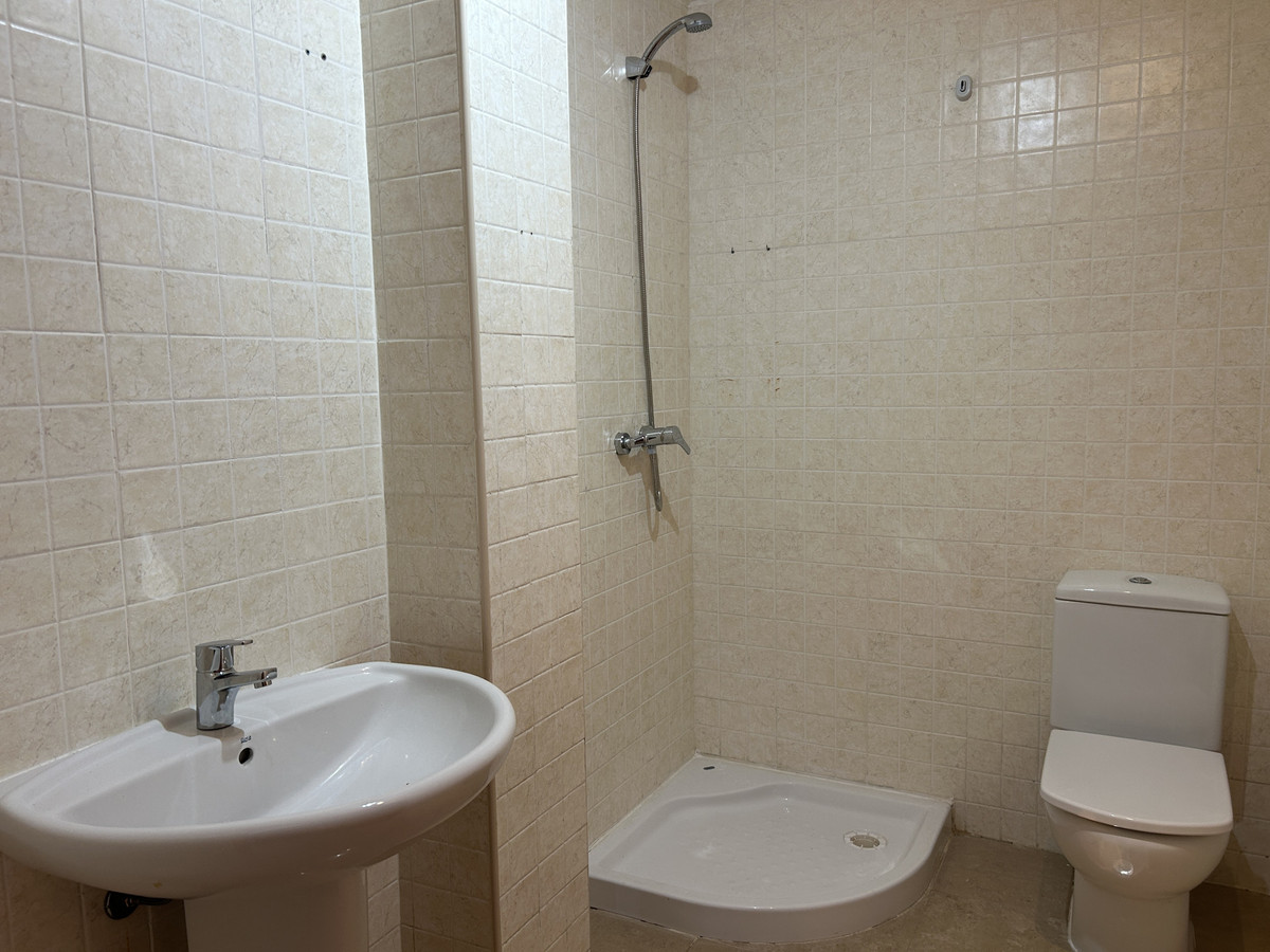 Se vende Apartamento Planta Baja de 2 dormitorios en Costa Del Sol, Málaga, España