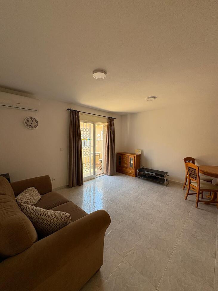 Se vende Apartamento Planta Media de 2 dormitorios en Costa Blanca, Alicante, España