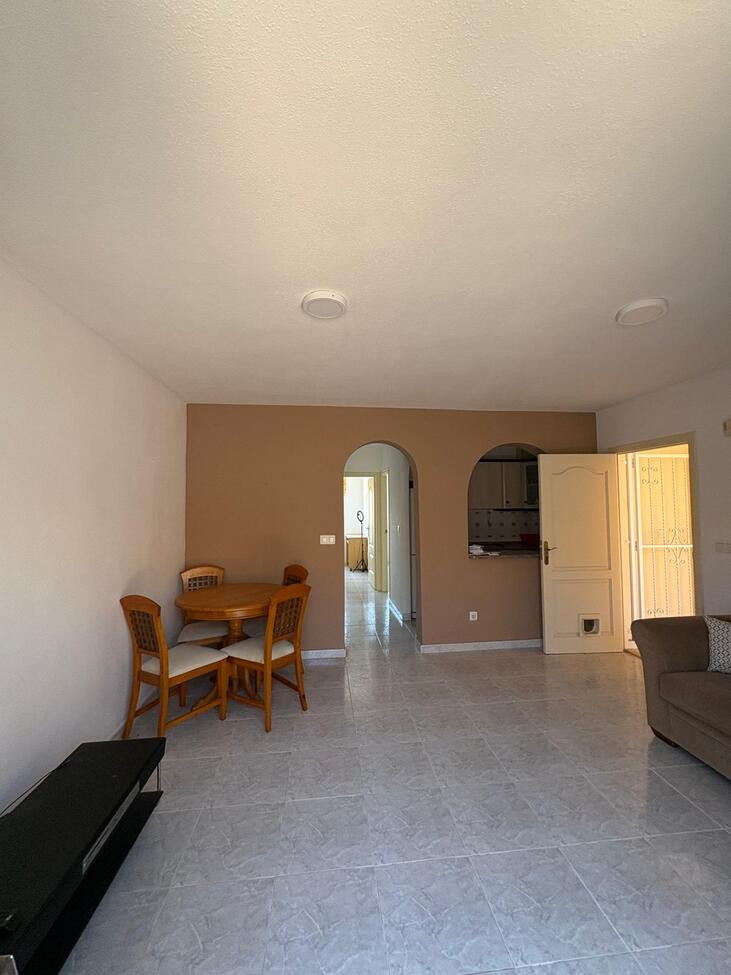 Se vende Apartamento Planta Media de 2 dormitorios en Costa Blanca, Alicante, España