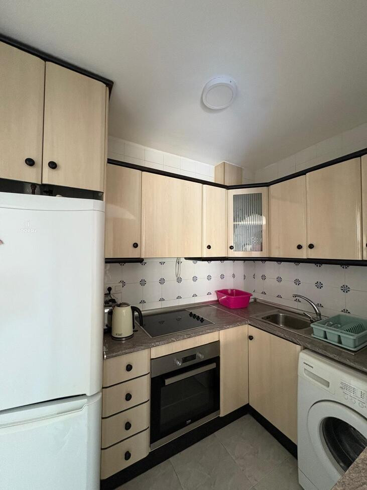 Se vende Apartamento Planta Media de 2 dormitorios en Costa Blanca, Alicante, España