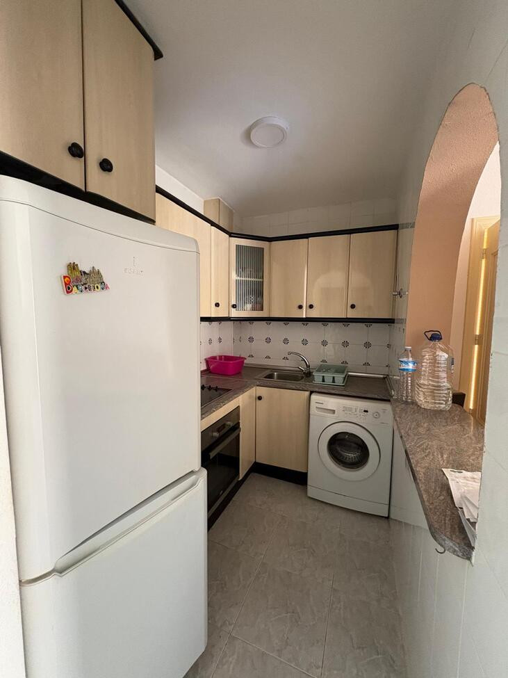 Se vende Apartamento Planta Media de 2 dormitorios en Costa Blanca, Alicante, España