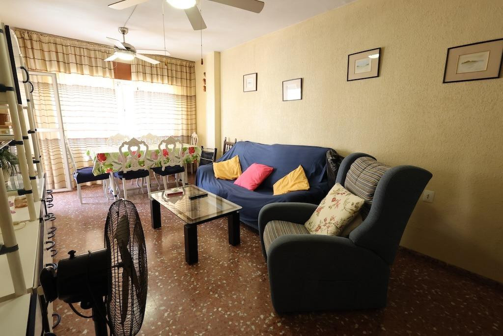 Se vende Apartamento Planta Media de 3 dormitorios en Costa Blanca, Alicante, España