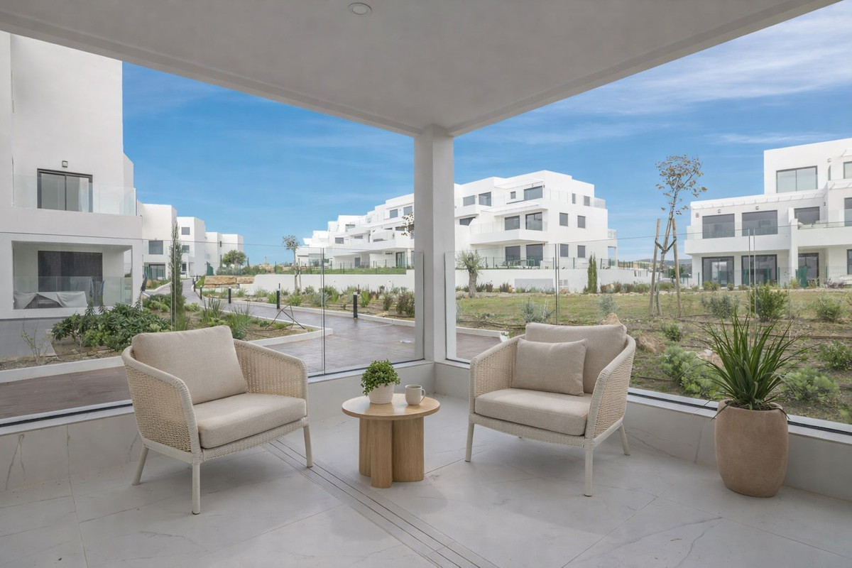 3 Bed Apartment for sale in Casares Costa Del Sol, Málaga, Spain