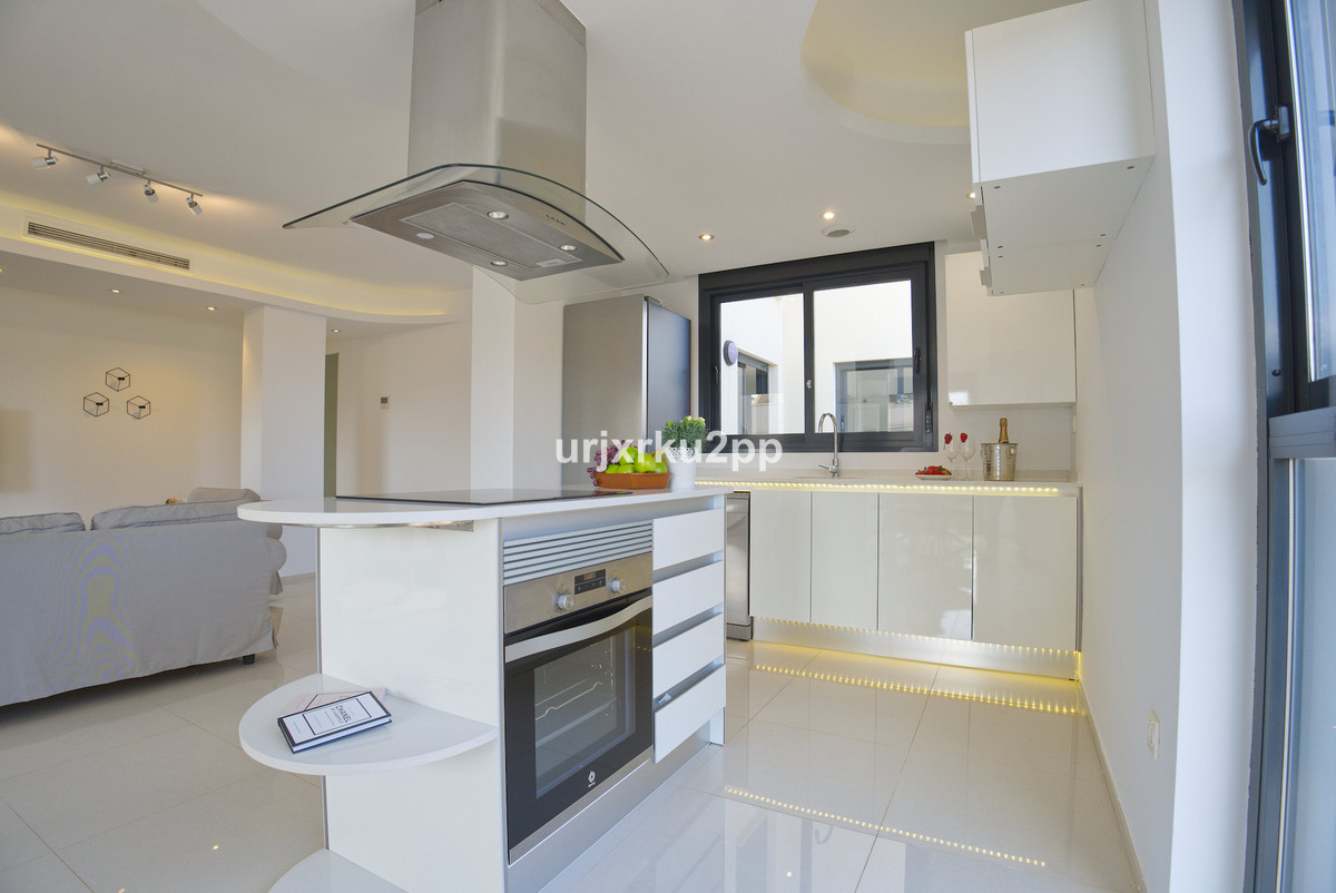 Se vende Adosada de 3 dormitorios en Costa Blanca, Alicante, España
