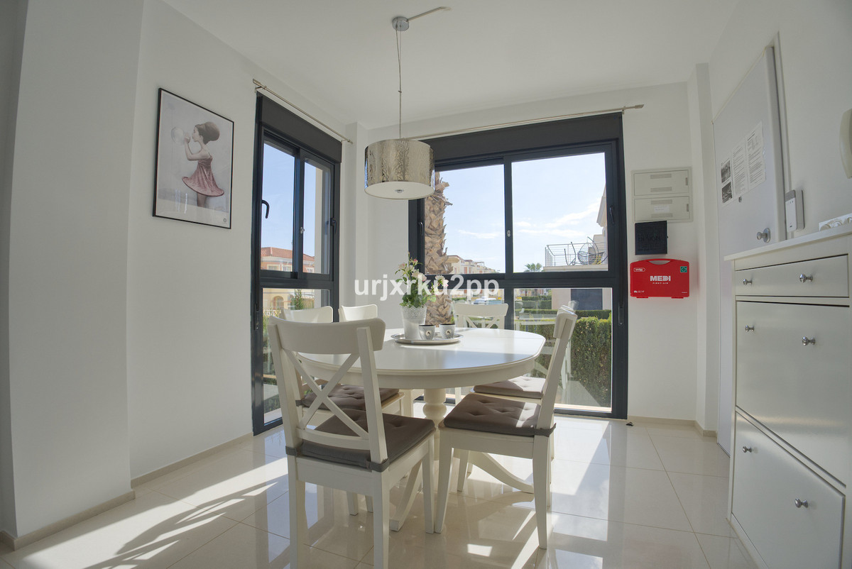 Se vende Adosada de 3 dormitorios en Costa Blanca, Alicante, España