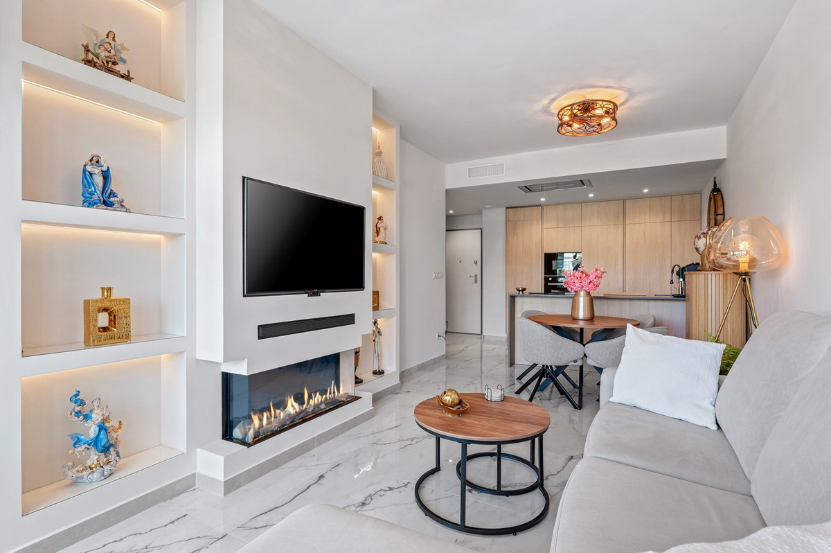 2 Bed Apartment for sale in Los Altos Costa Blanca, Alicante, Spain