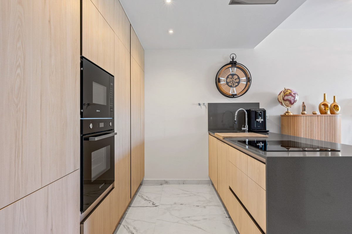 2 Bed Apartment for sale in Los Altos Costa Blanca, Alicante, Spain