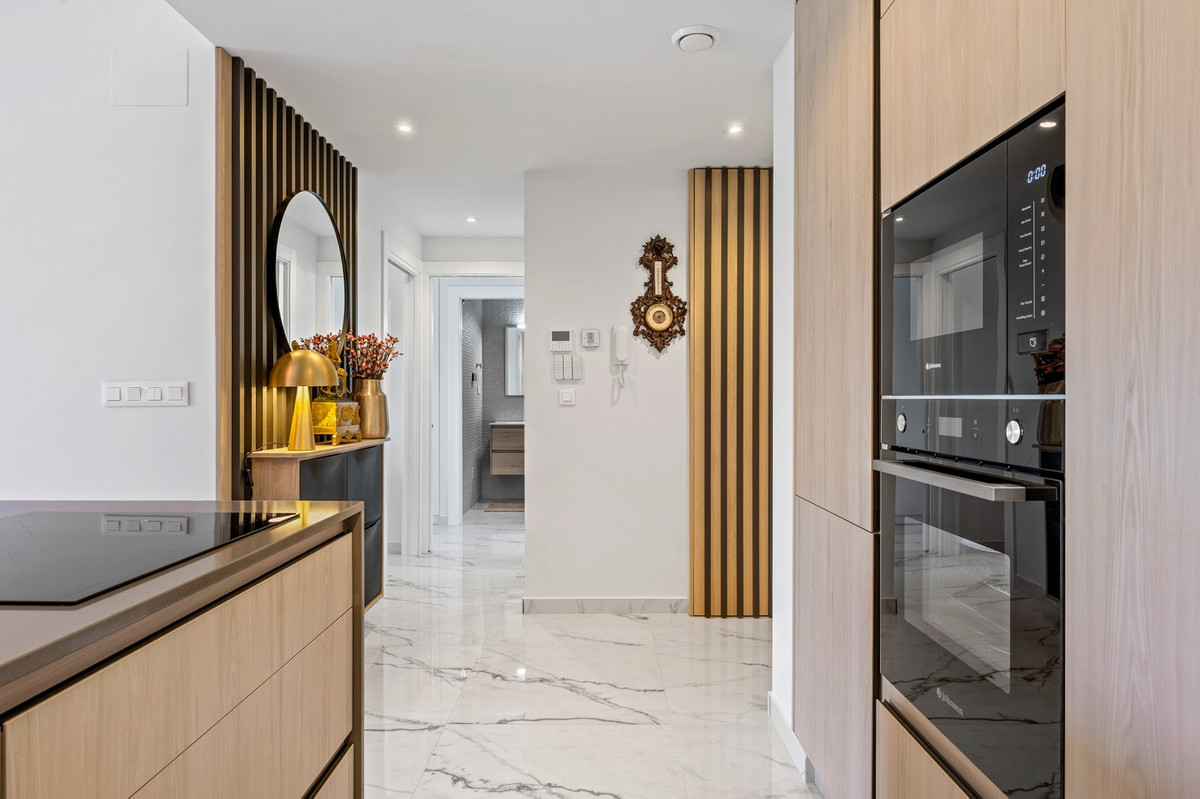 2 Bed Apartment for sale in Los Altos Costa Blanca, Alicante, Spain