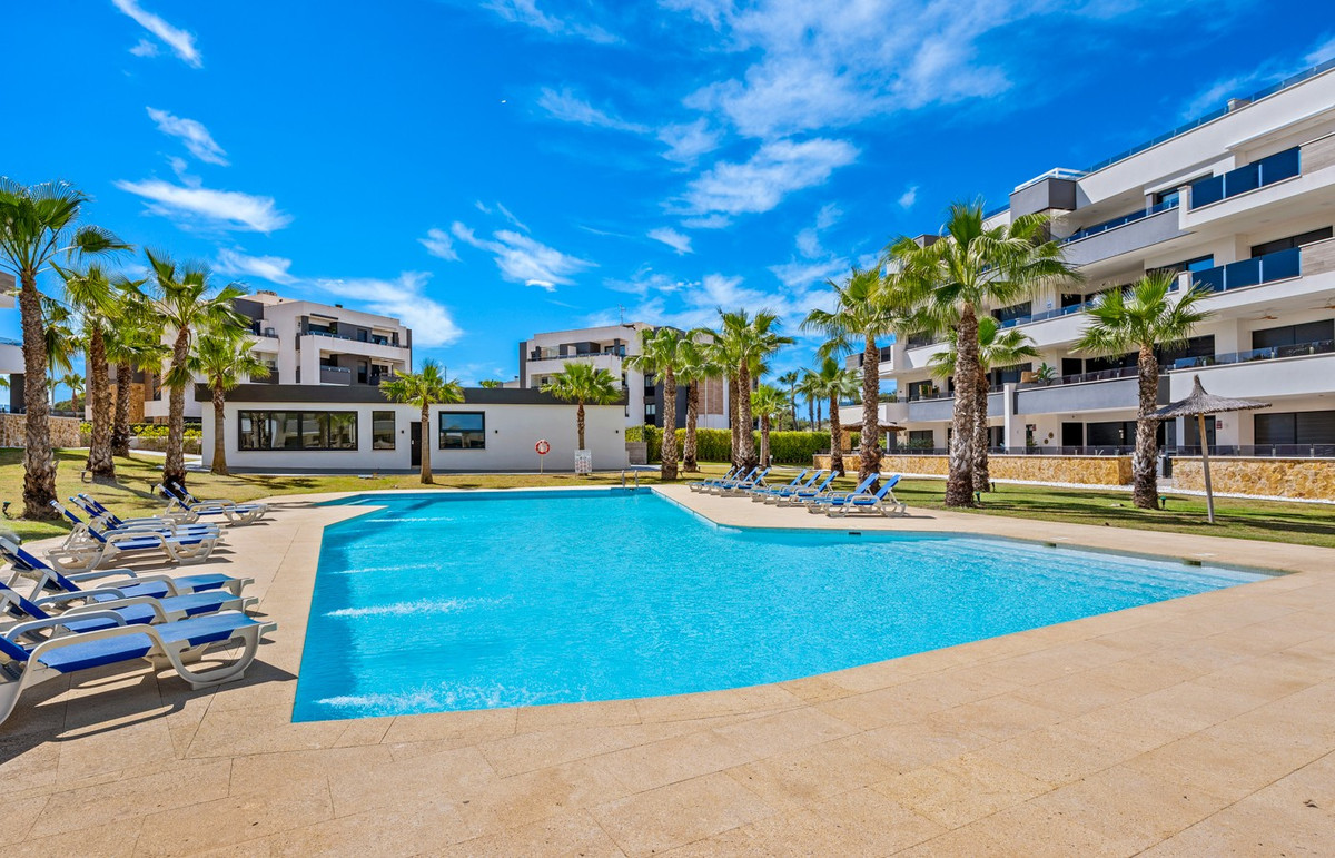 2 Bed Apartment for sale in Los Altos Costa Blanca, Alicante, Spain