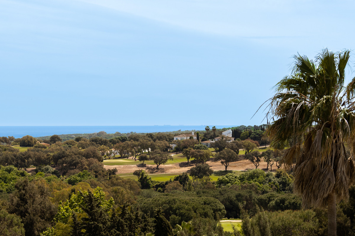 Se vende Villa - Chalet de 3 dormitorios en Costa Del Sol, Cadiz, España