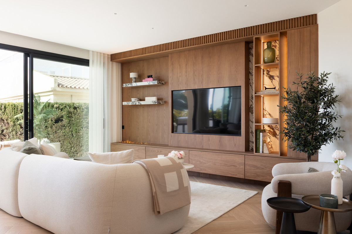 4 Bed Townhouse for sale in La Quinta Costa Del Sol, Málaga, Spain