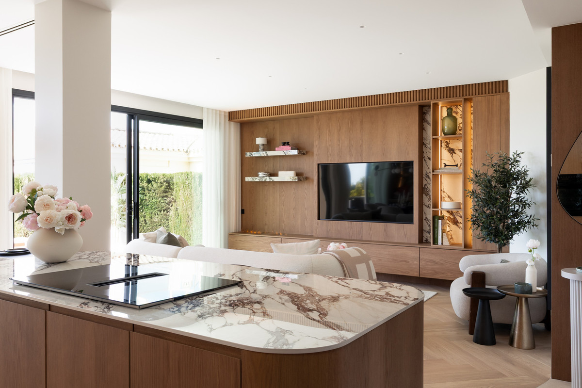 4 Bed Townhouse for sale in La Quinta Costa Del Sol, Málaga, Spain