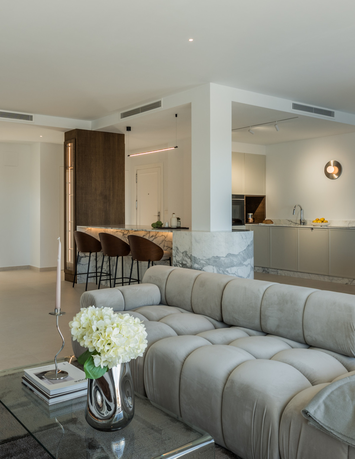 3 Bed Apartment for sale in Nueva Andalucía Costa Del Sol, Málaga, Spain