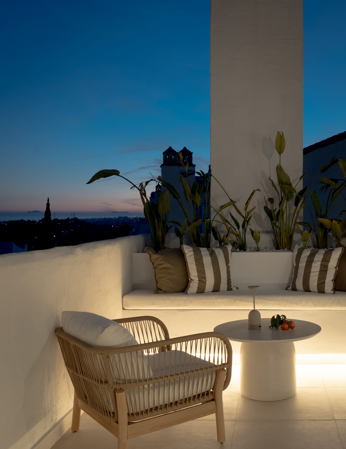 3 Bed Apartment for sale in Nueva Andalucía Costa Del Sol, Málaga, Spain
