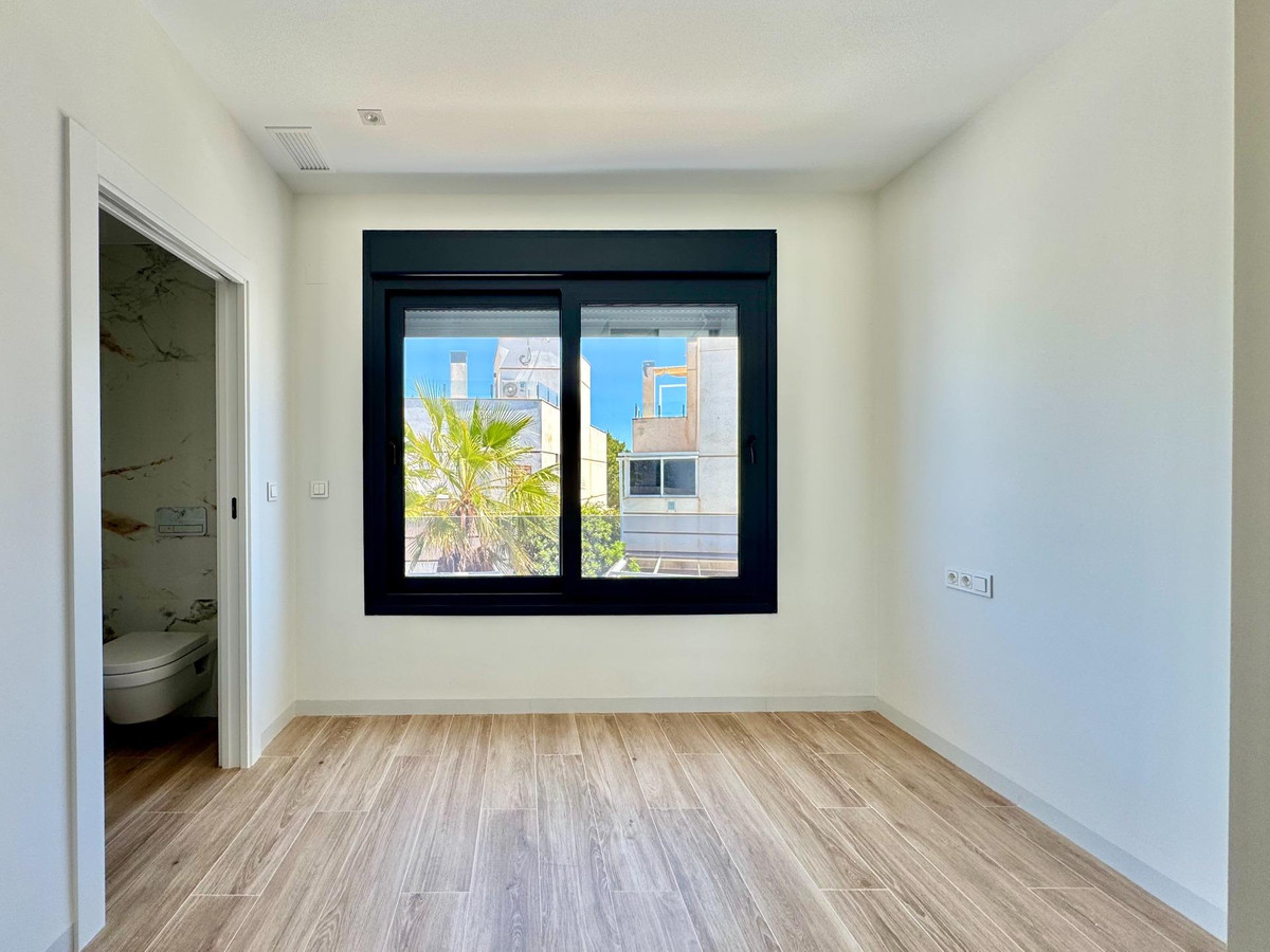 3 Bed Townhouse for sale in Orihuela Costa Costa Blanca, Alicante, Spain