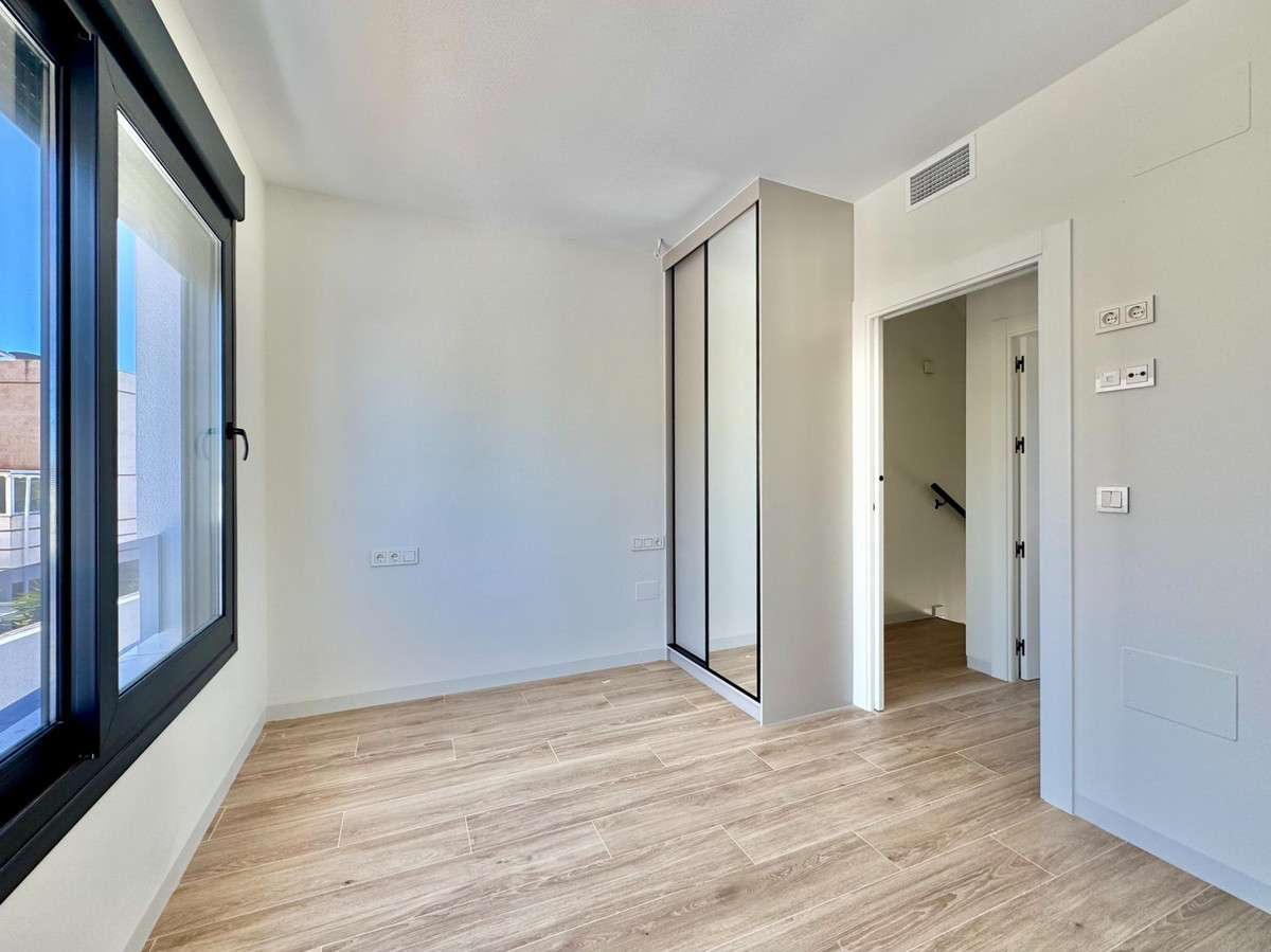 3 Bed Townhouse for sale in Orihuela Costa Costa Blanca, Alicante, Spain