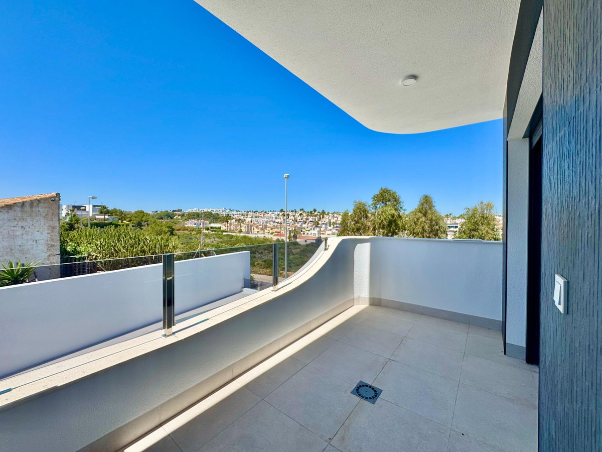 3 Bed Townhouse for sale in Orihuela Costa Costa Blanca, Alicante, Spain