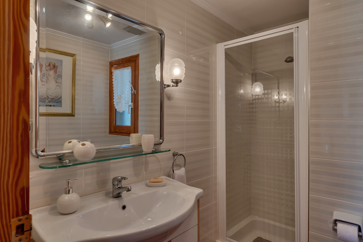 4 Bed Townhouse for sale in Benigembla Costa Blanca, Alicante, Spain