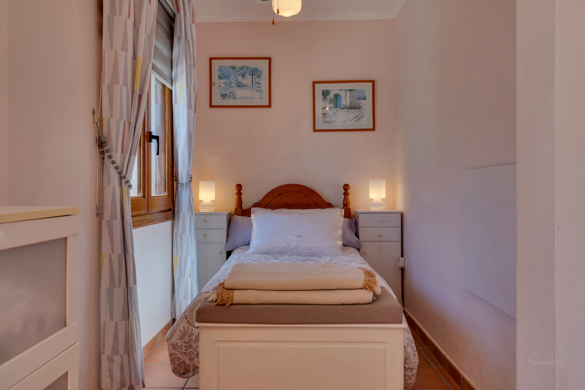 4 Bed Townhouse for sale in Benigembla Costa Blanca, Alicante, Spain