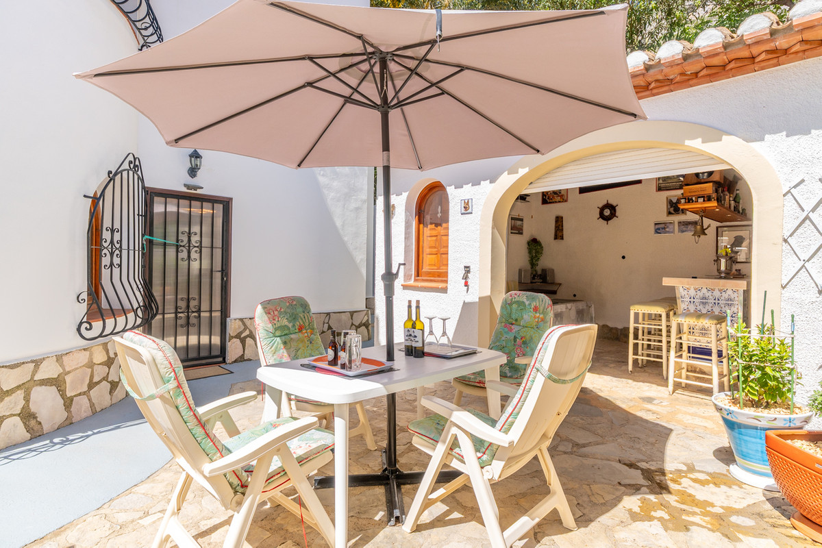4 Bed Townhouse for sale in Benigembla Costa Blanca, Alicante, Spain