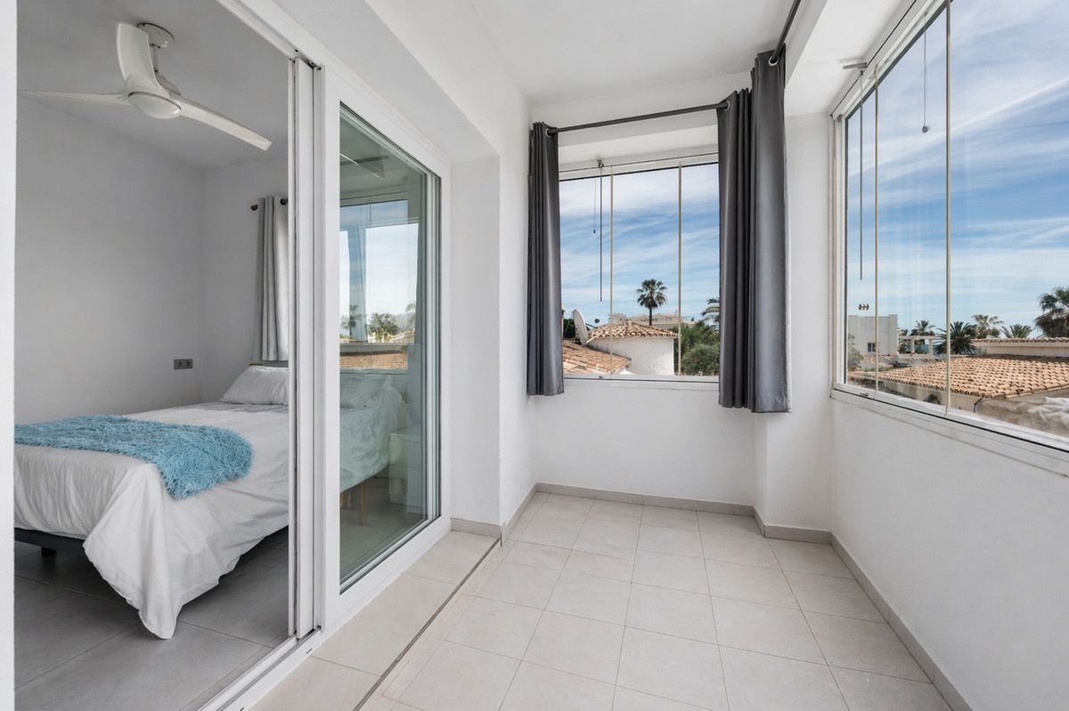 3 Bed Townhouse for sale in Estepona Costa Del Sol, Málaga, Spain