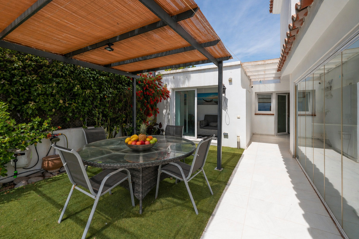 3 Bed Townhouse for sale in Estepona Costa Del Sol, Málaga, Spain