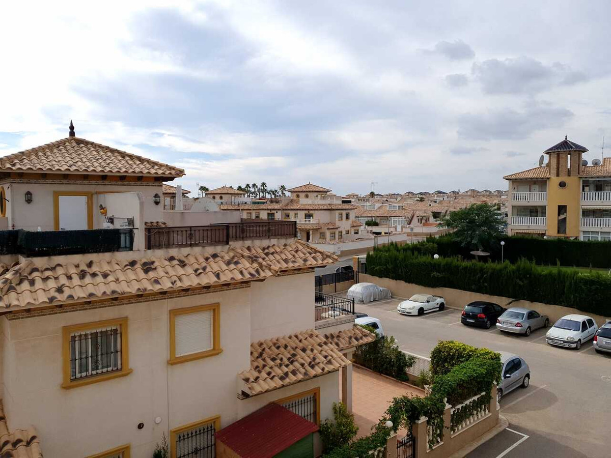 2 Bed Apartment for sale in Cabo Roig Costa Blanca, Alicante, Spain