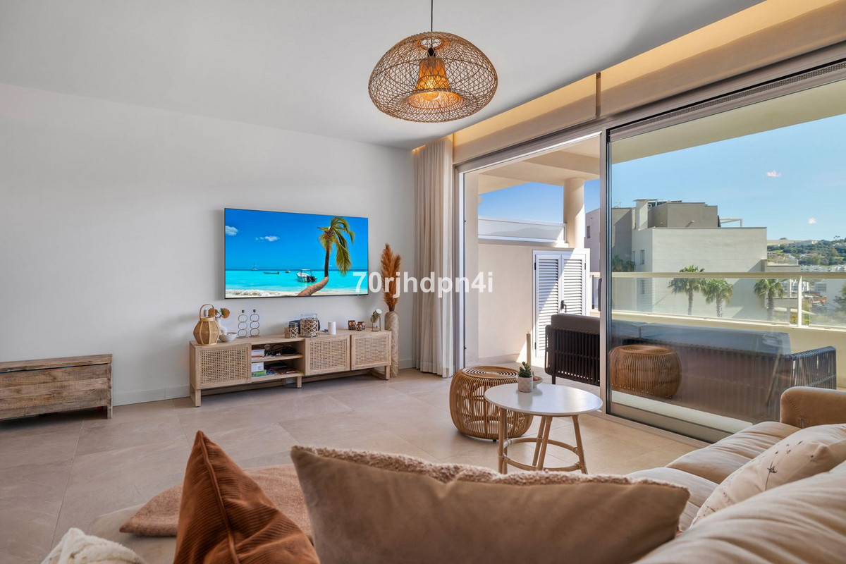 Se vende Apartamento Planta Media de 2 dormitorios en Costa Del Sol, Málaga, España